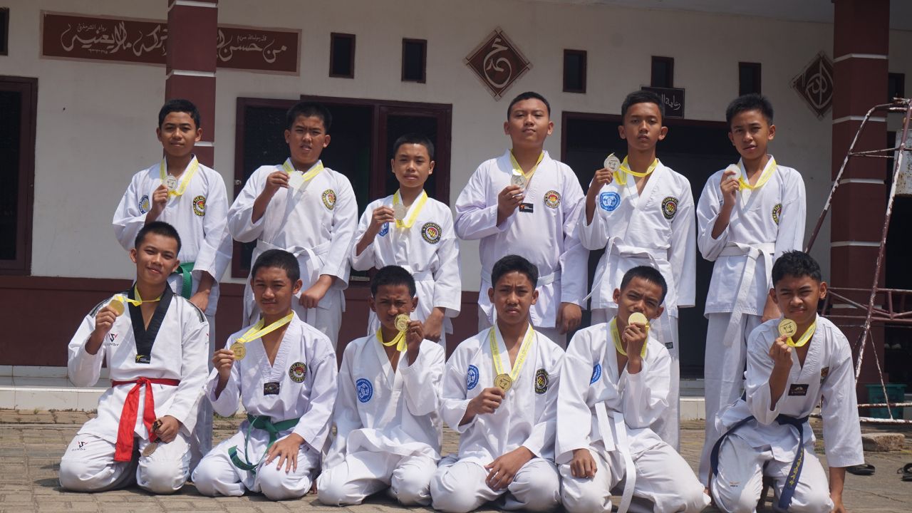 SMP Boarding Putra & Putri Lampung